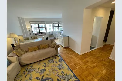 240 E 76th Street #17H, New York City, NY 10021 - Photo 3