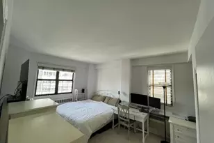 240 E 76th St, New York City, NY 10021 - Photo 15