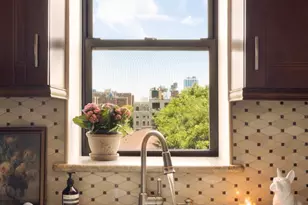 610 E 5th St, New York City, NY 10009 - Photo 7