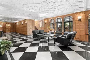 28 E 10th St, New York City, NY 10003 - Photo 13