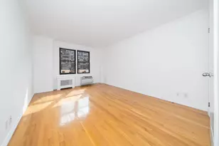 333 E 34th St, New York City, NY 10016 - Photo 9