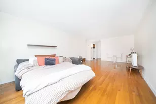 333 E 34th St, New York City, NY 10016 - Photo 5