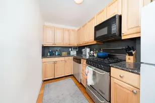 333 E 34th St, New York City, NY 10016 - Photo 1