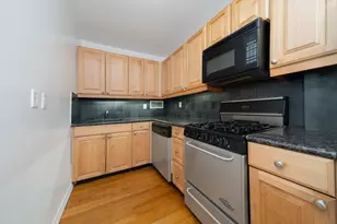333 E 34th St, New York City, NY 10016 - Photo 3