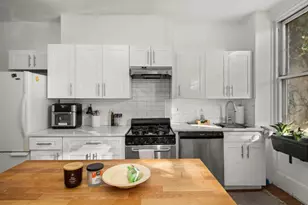362 W 30th St, New York City, NY 10001 - Photo 9