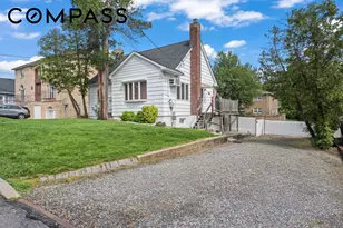 223 Darlington Ave, New York, NY 10312 - Photo 1