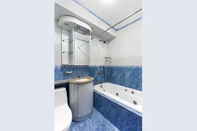 370 Ocean Parkway #11J, New York City, NY 11218 - Photo 13