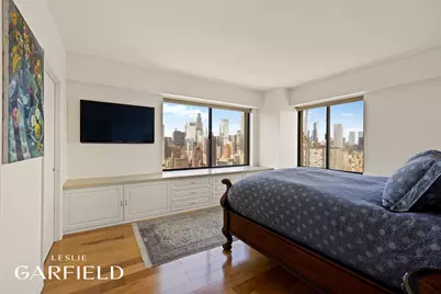 400 E 70th Street #3601, New York, NY 10021 - Photo 7