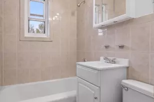 131-57 234th St, New York City, NY 11422 - Photo 11