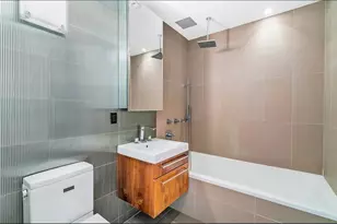26-26 Jackson Ave, New York City, NY 11101 - Photo 5