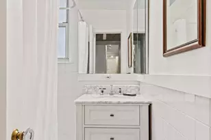 136 E 36th St, New York, NY 10016 - Photo 7