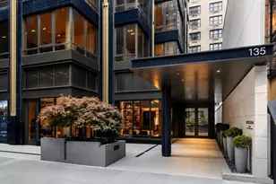135 E 47th St, New York, NY 10017 - Photo 5