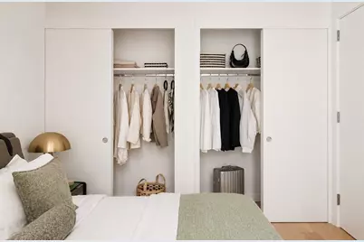 135 E 47th Street #19C, New York, NY 10017 - Photo 3