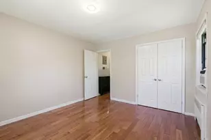 220-17 75th Ave, New York City, NY 11364 - Photo 7