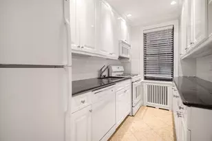 340 E 66th St, New York, NY 10065 - Photo 1