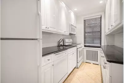 340 E 66th Street #3K, New York, NY 10065 - Photo 3