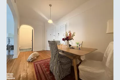 85-10 34th Avenue #421, New York City, NY 11372 - Photo 1
