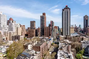 200 E 61st St, New York City, NY 10065 - Photo 11