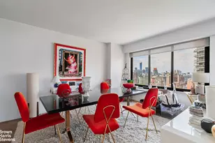 200 E 61st St, New York City, NY 10065 - Photo 9