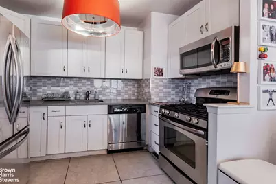 200 E 61st Street #18DE, New York City, NY 10065 - Photo 13