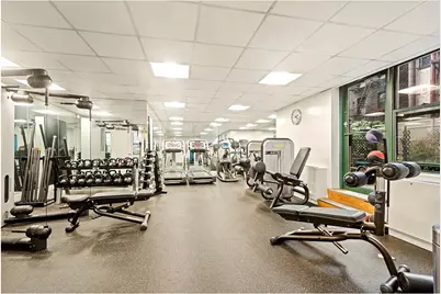 2250 Broadway #5L, New York City, NY 10024 - Photo 9