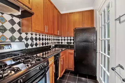 457 Clinton Avenue #1A, Brooklyn, NY 11238 - Photo 3