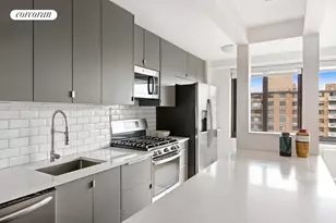 185 Hall St, New York City, NY 11205 - Photo 7