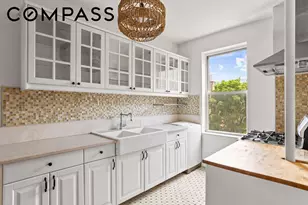 45-08 40th St, New York City, NY 11104 - Photo 3