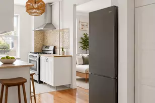 45-08 40th St, New York City, NY 11104 - Photo 3