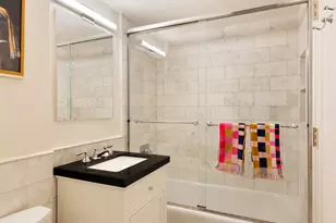 405 W 23rd St, New York, NY 10011 - Photo 5