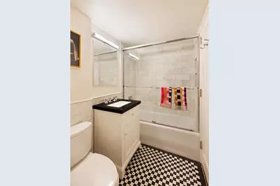 405 W 23rd Street #6I, New York, NY 10011 - Photo 5