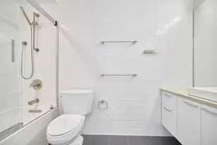 200 E 11th St, New York, NY 10003 - Photo 11