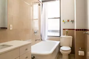 200 W 54th St, New York, NY 10019 - Photo 9