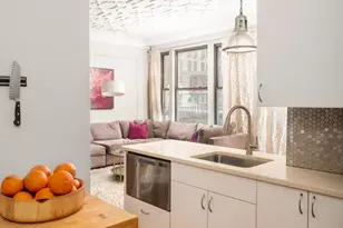 200 W 54th St, New York, NY 10019 - Photo 7