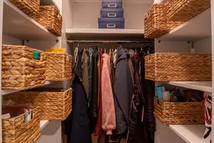 200 W 54th St, New York, NY 10019 - Photo 23