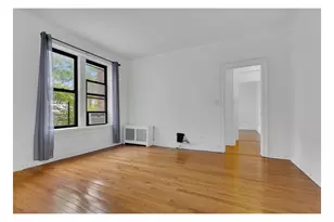 918 E 14th St, New York City, NY 11230 - Photo 3