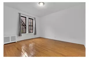 918 E 14th St, New York City, NY 11230 - Photo 5