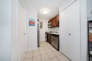 333 W 43rd St, New York, NY 10036 - Photo 7