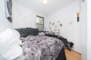 333 W 43rd St, New York, NY 10036 - Photo 11