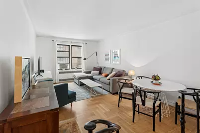 860 Grand Concourse #4B, New York City, NY 10451 - Photo 1