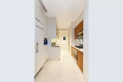 2211 Broadway #5A, New York City, NY 10024 - Photo 5