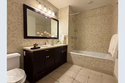 18 E 12th Street #7B, New York City, NY 10003 - Photo 9