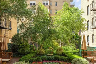 60 E 9th St, New York City, NY 10003 - Photo 11