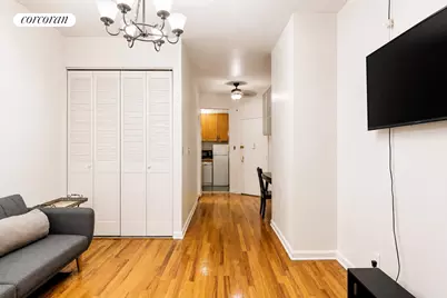 205 E 89th Street #4D, New York City, NY 10128 - Photo 1