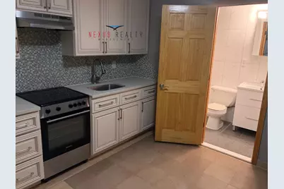 19-22 21st Road #BSMT, Astoria, NY 11105 - Photo 3