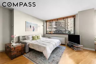 2000 Broadway, New York City, NY 10023 - Photo 5