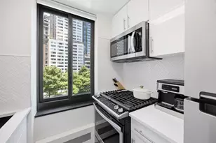 200 Rector Pl, New York, NY 10280 - Photo 5