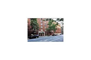 350 E 54th St, New York, NY 10022 - Photo 11