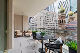 660 Lexington Ave, New York City, NY 10022 - Photo 3
