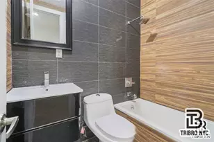 558 Kosciuszko St, New York City, NY 11221 - Photo 5